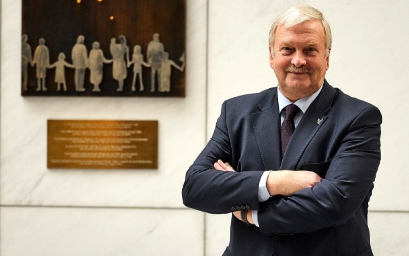 Bronis Ropė: „Pats Dievas laimino Baltijos kelią“
